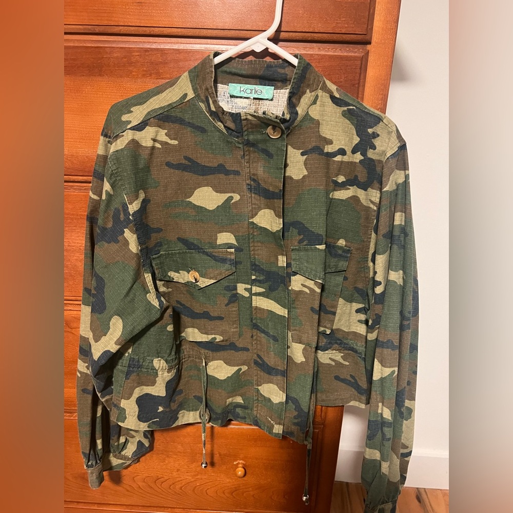 Karlie light weight Camo Jacket